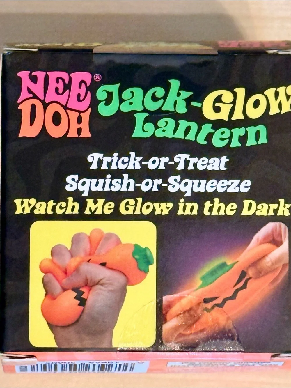 NeeDoh Jack-Glow Lantern Glow in the Dark Pumpkin Toy NIB